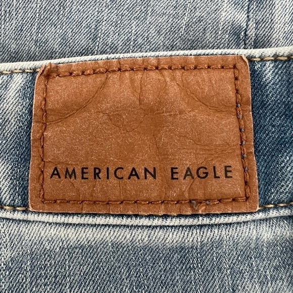 American Eagle Super High Rise Distressed Raw Hem Jeggings Size 4 Women’s - Picture 7 of 7